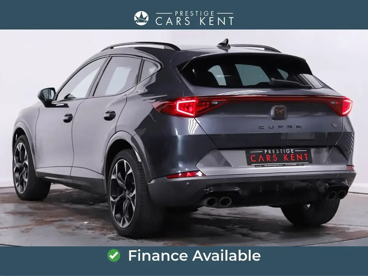 Begagnad Cupra Formentor VZ2 310 HK (228 kW) 2023 Grå SUV