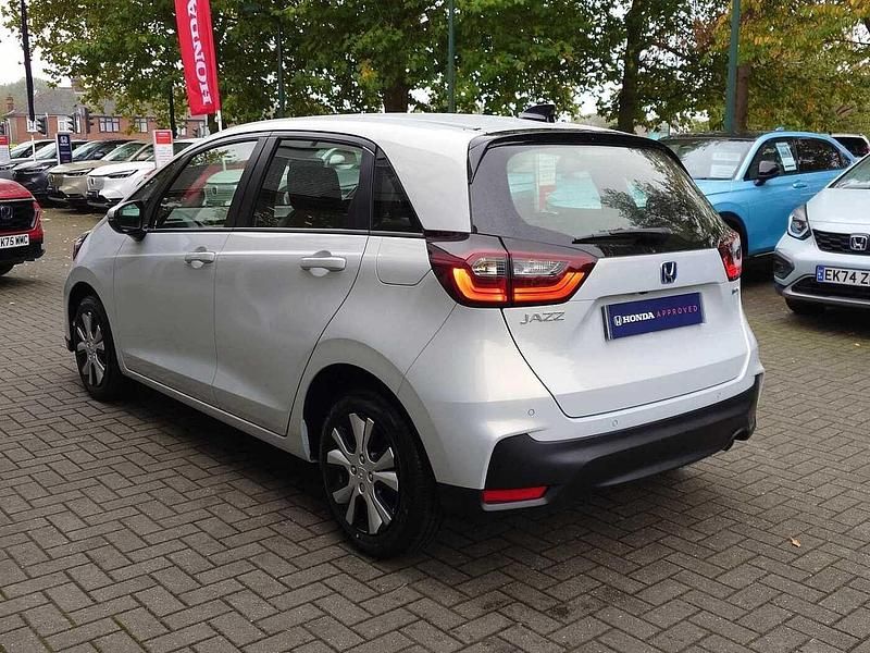 New Honda Jazz Elegance 122 HP (89 kW) 2025 Sunlight white pearl Hatchback