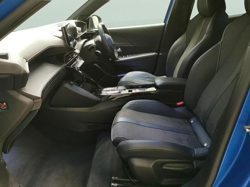 Used Peugeot e-2008 GT 100 kW (136 HP) 2022 Blue SUV
