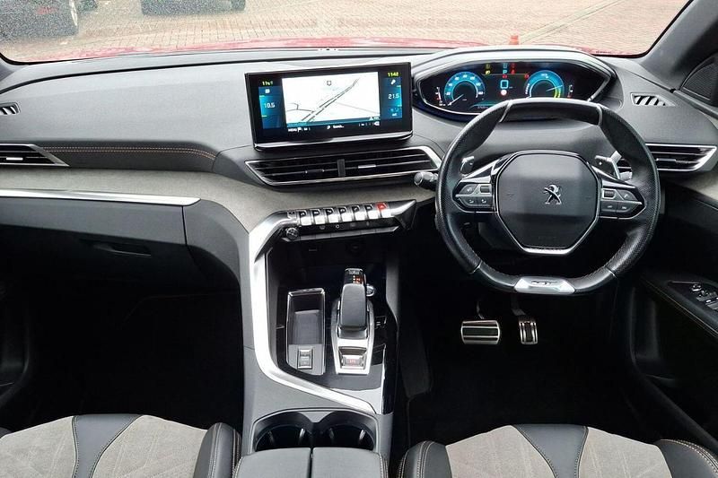 Used Peugeot 3008 GTi 222 HP (163 kW) 2021 Red SUV