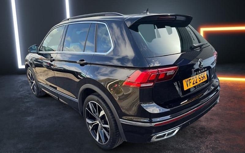 Used VW Tiguan R-line 150 HP (110 kW) 2023 SUV