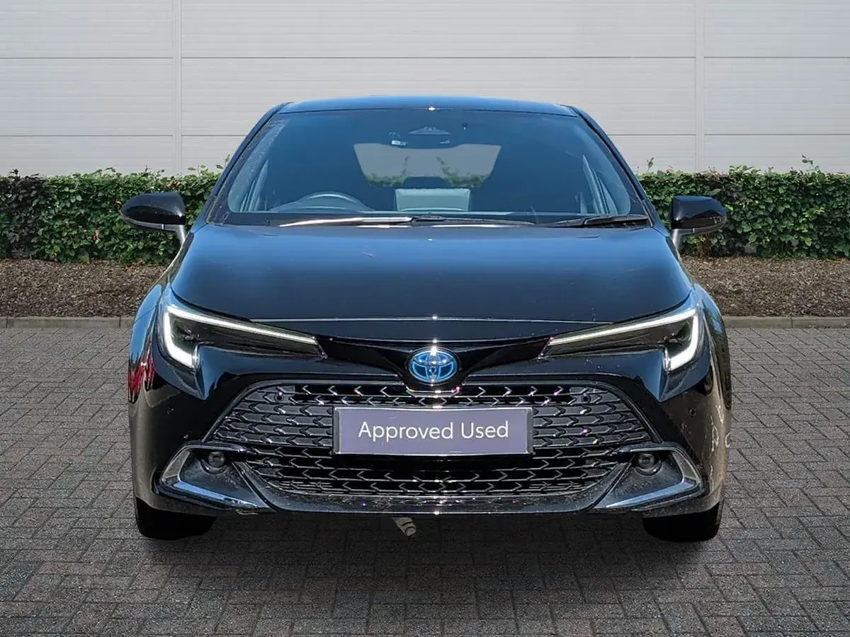 Used Toyota Corolla Design 2024 Black Hatchback