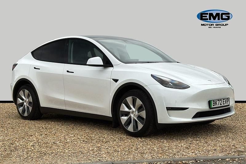 White Used 2022 Tesla Model Y Long Range AWD SUV | £26,995 (Fair price) - Image 1/3