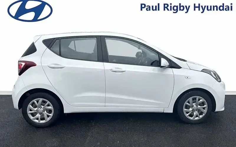 Used Hyundai i10 SE 88 HP (64 kW) 2020 Hatchback