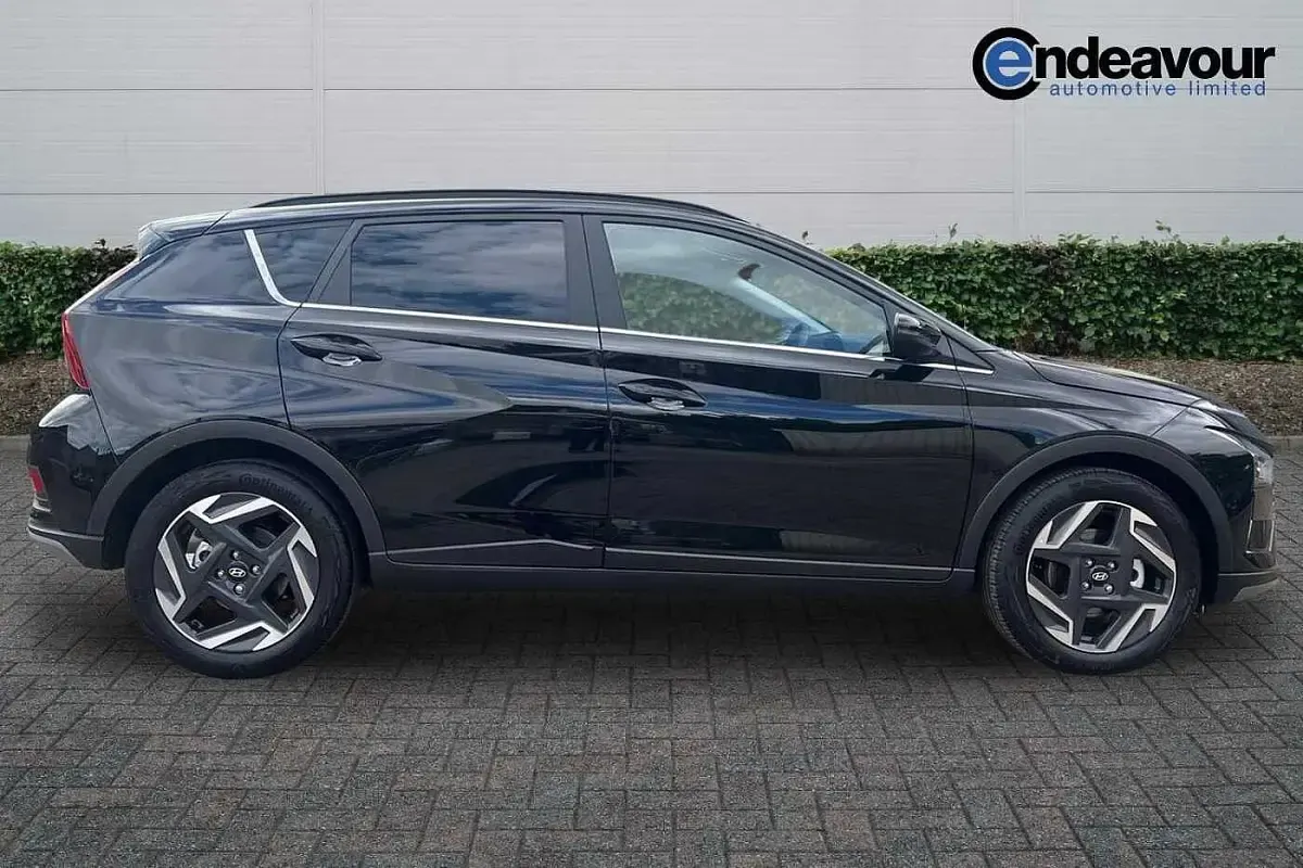 New Hyundai Bayon 90 HP (66 kW) 2026 Black SUV