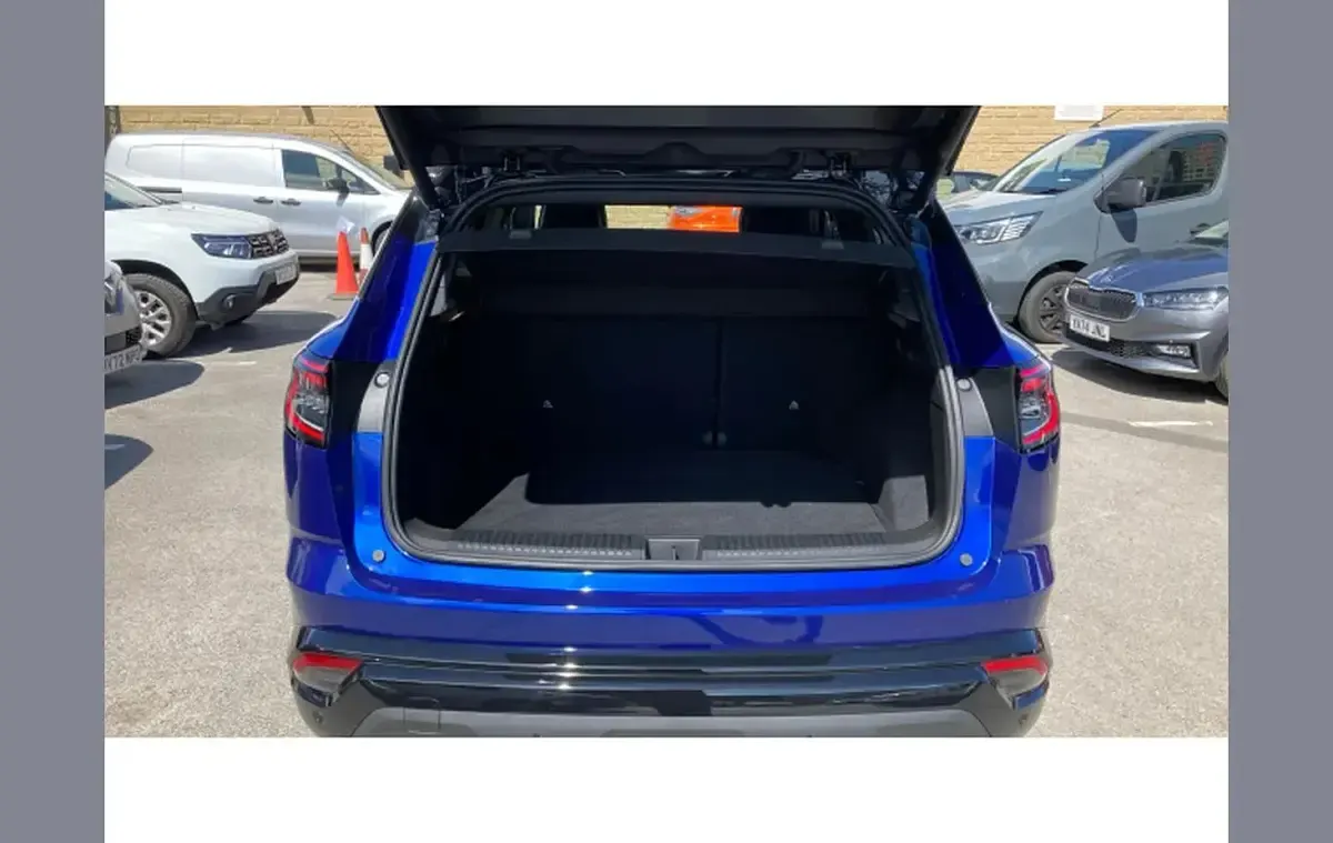 Used Renault Austral Techno Esprit Alpine 200 HP (147 kW) 2024 Other SUV