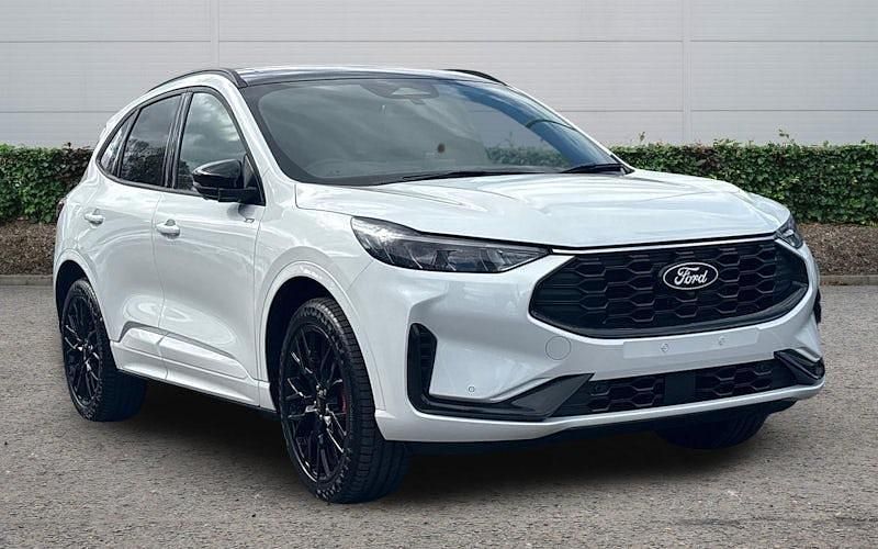 New Ford Kuga ST-Line X 242 HP (177 kW) 2026 SUV