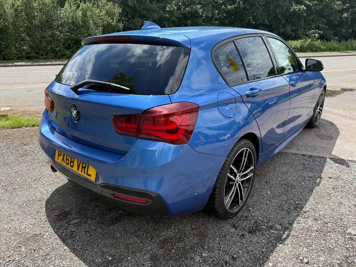 Used BMW 118 Efficient Dynamics 2018 Blue Hatchback