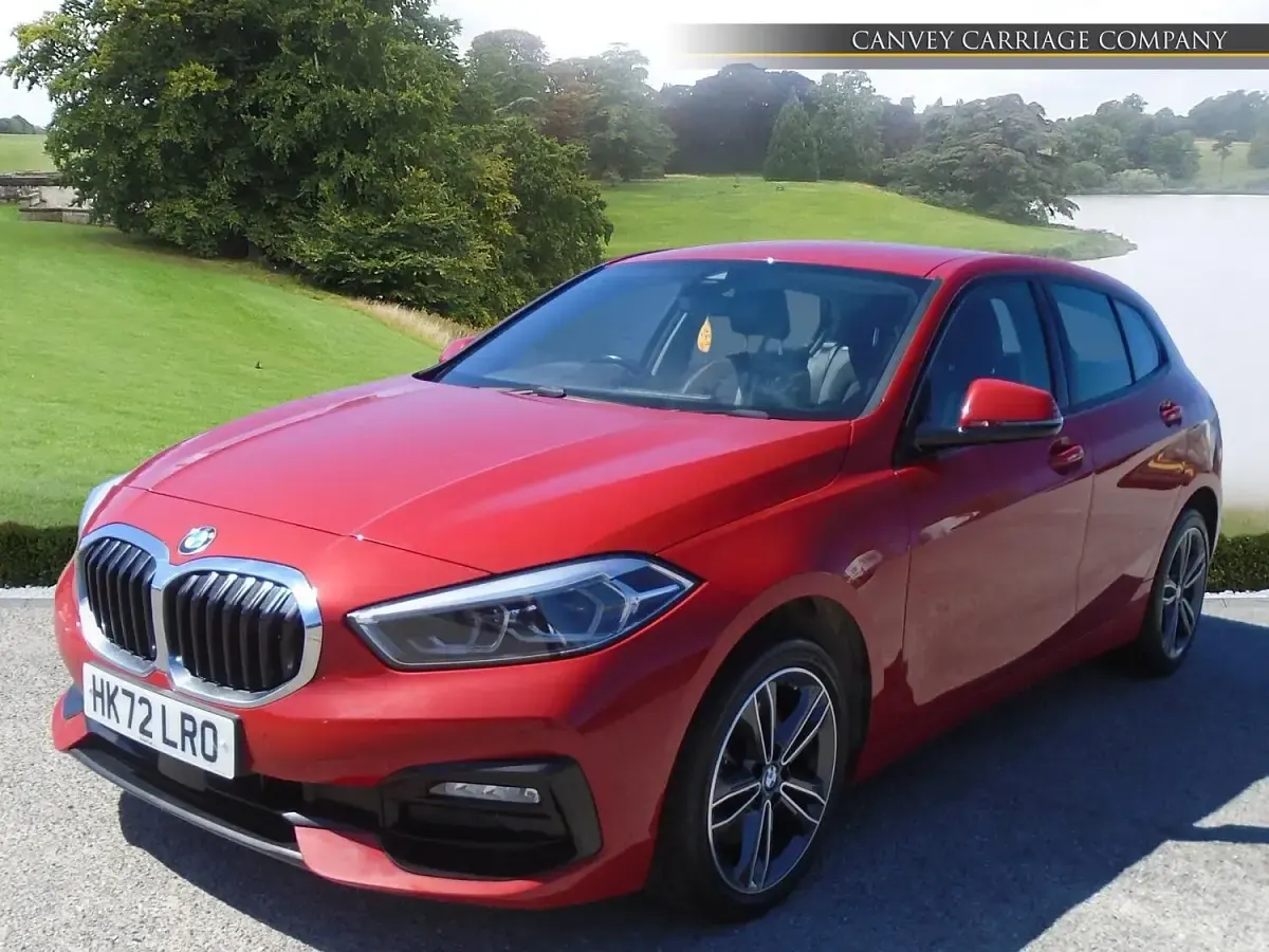 Used BMW 116 Sport Line 2022 Red Hatchback