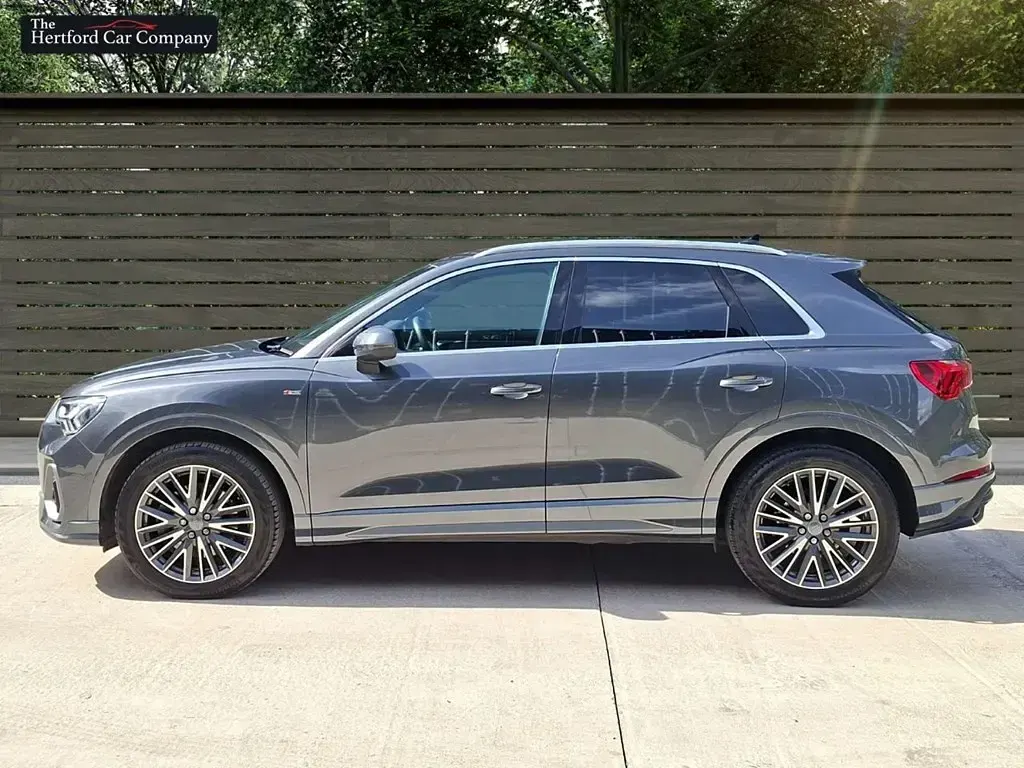 Used Audi Q3 S-Line 230 HP (169 kW) 2019 Grey SUV