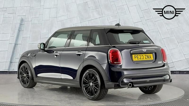 Used Mini Cooper Exclusive 134 HP (98 kW) 2023 Black Hatchback