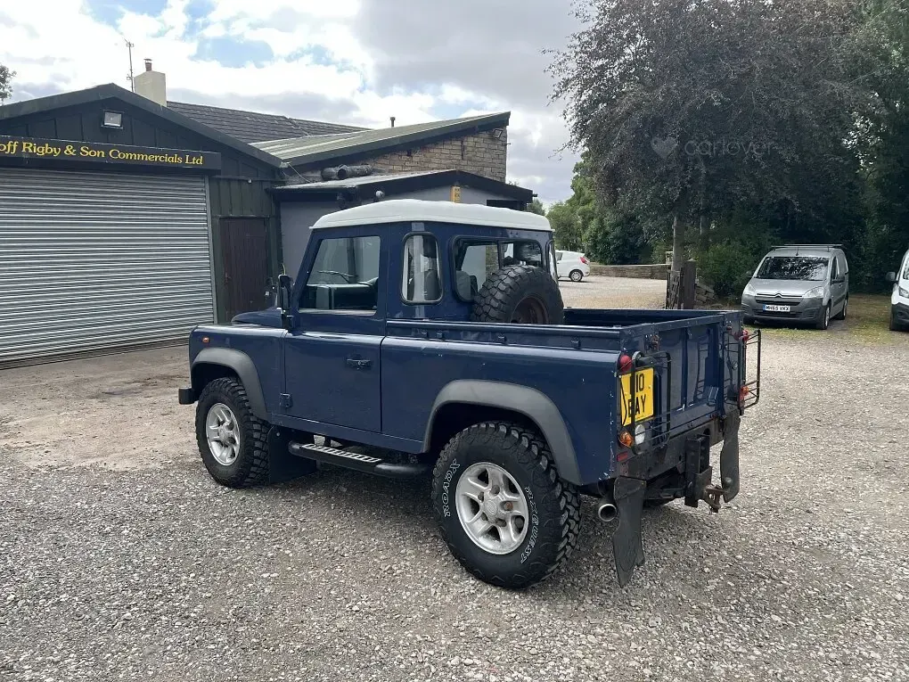 Used Land Rover Defender 2011 Blue Pickup