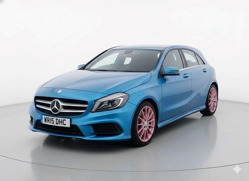 Używany Mercedes A200 AMG 2015 Niebieski Hatchback