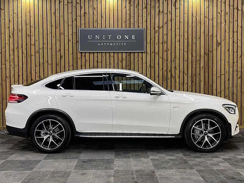 Used Mercedes GLC43 AMG Premium 390 HP (286 kW) 2021 White Coupe