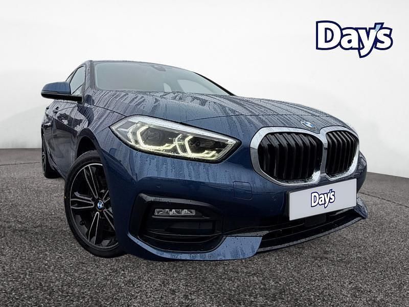 Used BMW 120 Sport Line 190 HP (139 kW) 2022 Blue Hatchback