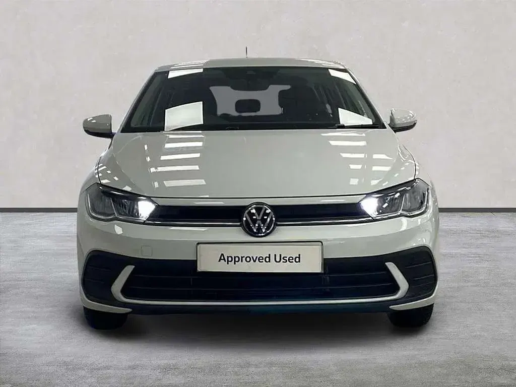 Used VW Polo Life 95 HP (69 kW) 2026 White Hatchback