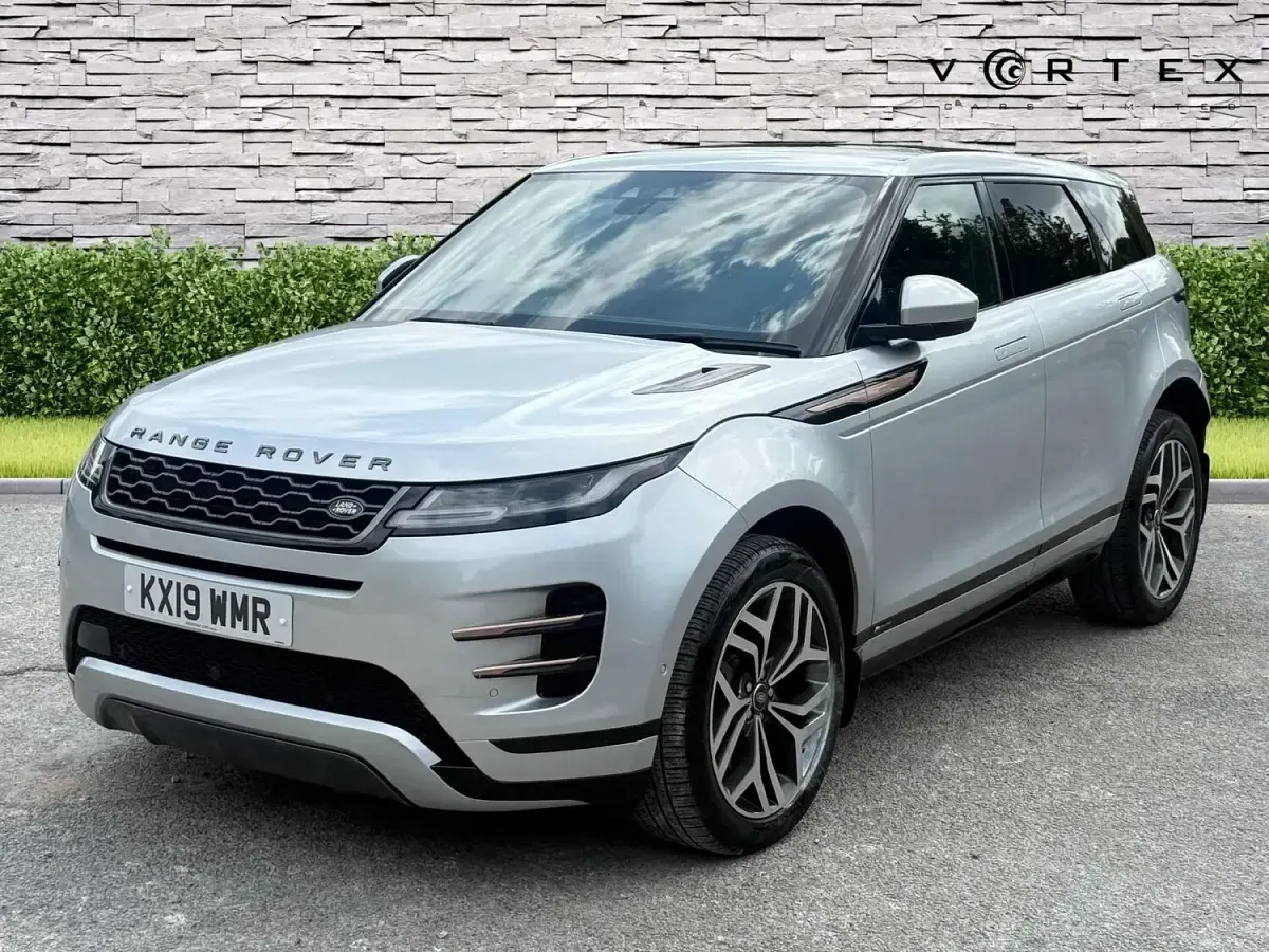 Used Land Rover Range Rover evoque HSE Dynamic 240 HP (176 kW) 2019 Silver SUV