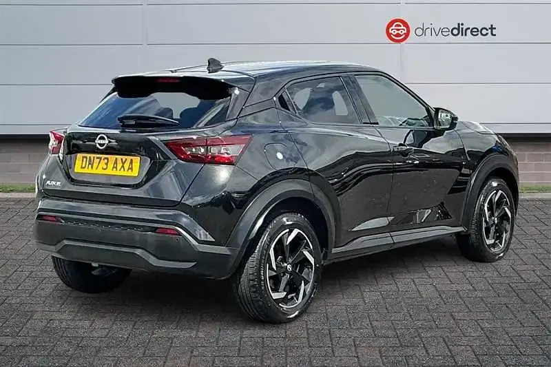 Used Nissan Juke N-Connecta 114 HP (83 kW) 2024 Black SUV