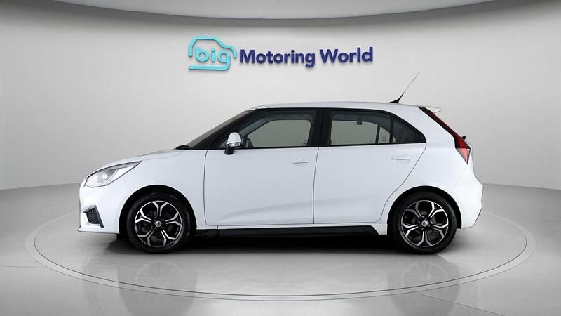 Used MG MG3 Exclusive 106 HP (77 kW) 2023 White Hatchback