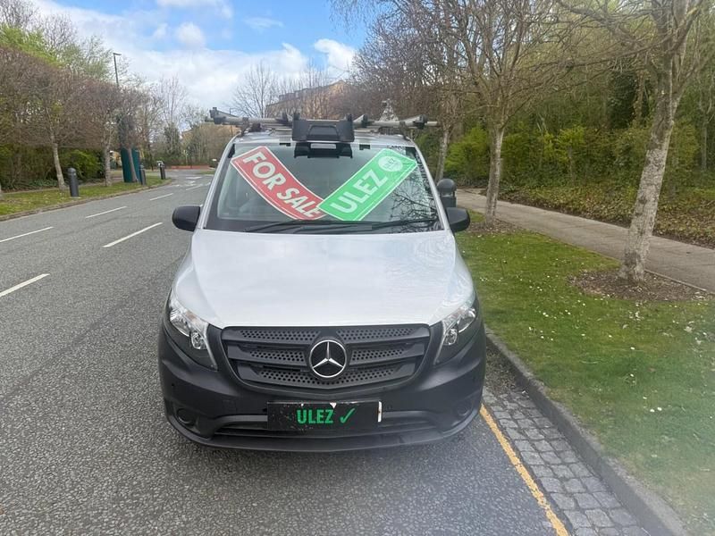 Usado Mercedes Vito 2018 Prateado Van