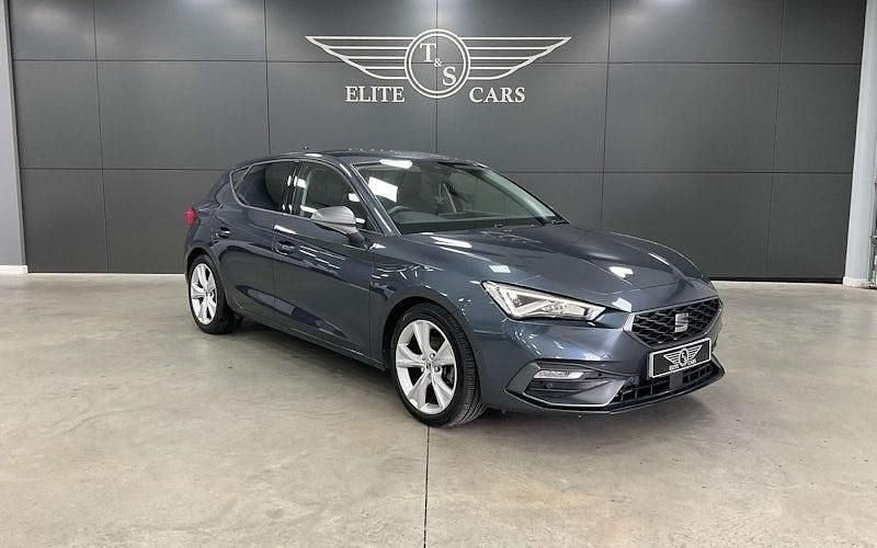 Used Seat Leon FR 131 HP (96 kW) 2023 Hatchback