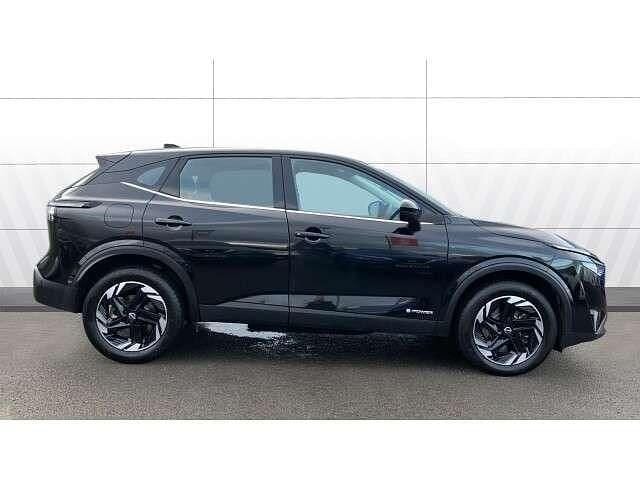 Used Nissan Qashqai Acenta Premium 190 HP (139 kW) 2024 Black SUV