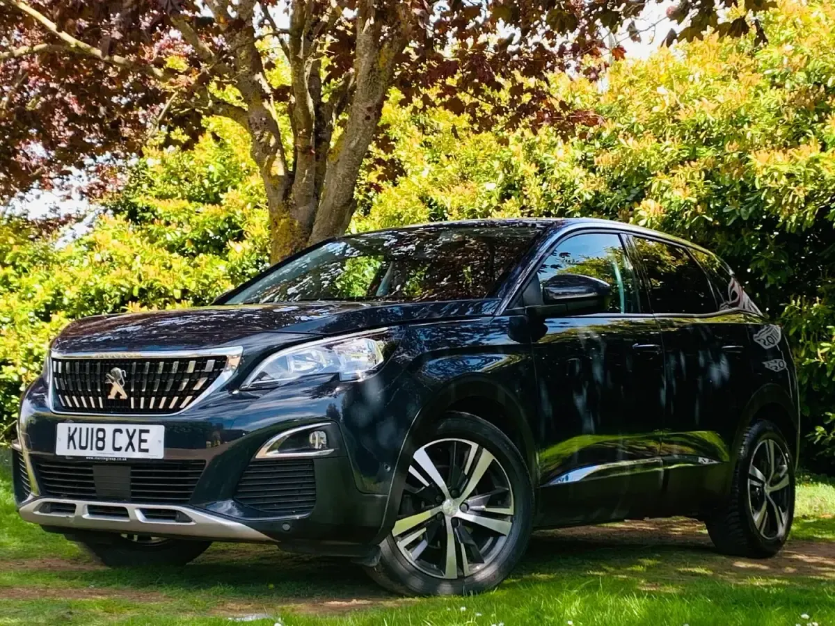 Used Peugeot 3008 Allure 120 HP (88 kW) 2018 Grey SUV