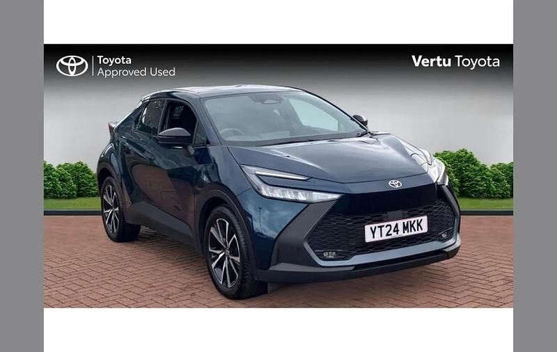 Used Toyota C-HR Design 140 HP (102 kW) 2024 Blue SUV