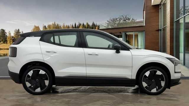 Used Volvo EX30 Plus 197 kW (268 HP) 2025 SUV