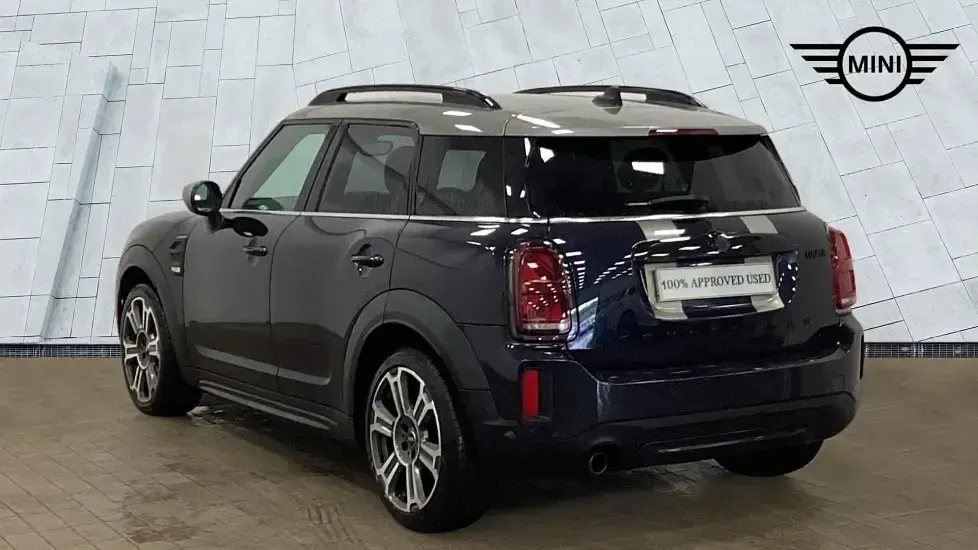 Used Mini Cooper Countryman Exclusive 134 HP (98 kW) 2023 Black SUV