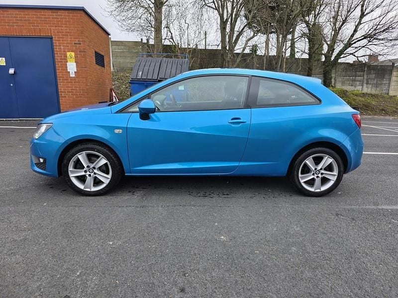 Used Seat Ibiza FR 90 HP (66 kW) 2017 Blue Hatchback