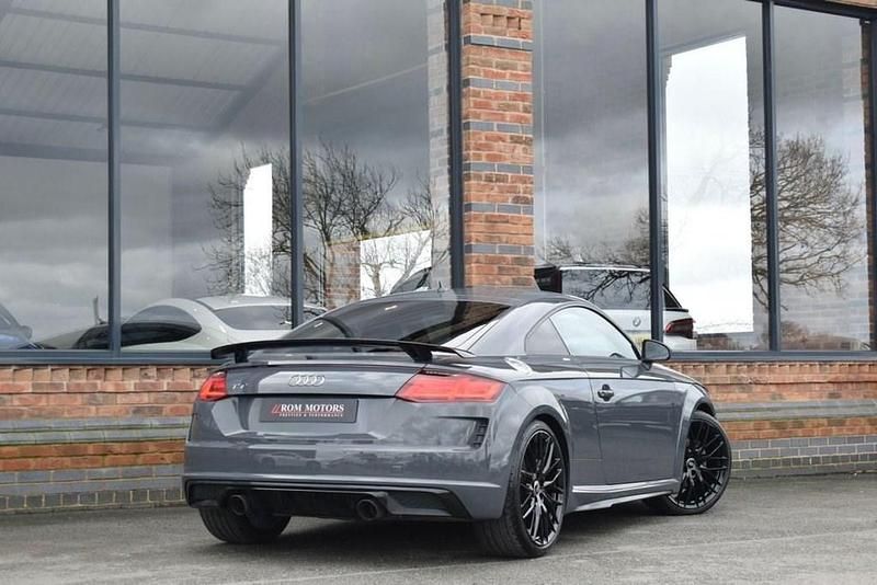 Used Audi TT Black Edition 197 HP (144 kW) 2020 Grey Coupe