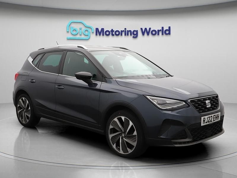 Grey Used 2022 Seat Arona FR Sport SUV | £14,850 (Fair price) - Image 1/4