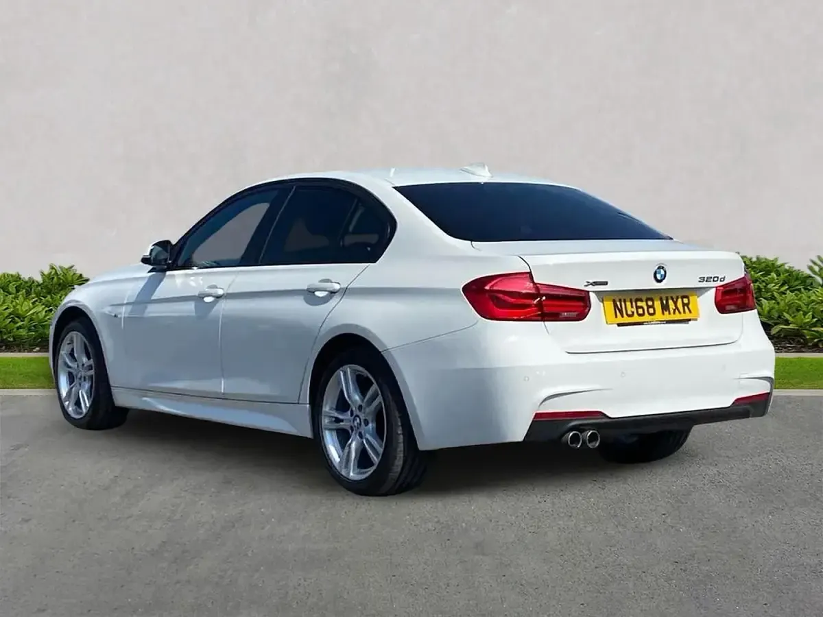 Used BMW 320 M Sport 190 HP (139 kW) 2018 White Sedan