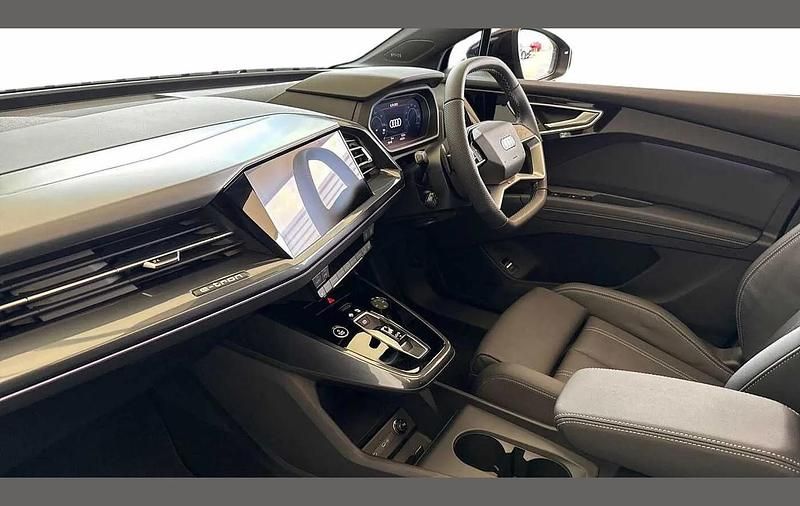 Used Audi Q4 e-tron Black Edition 210 kW (286 HP) 2025 Blue SUV