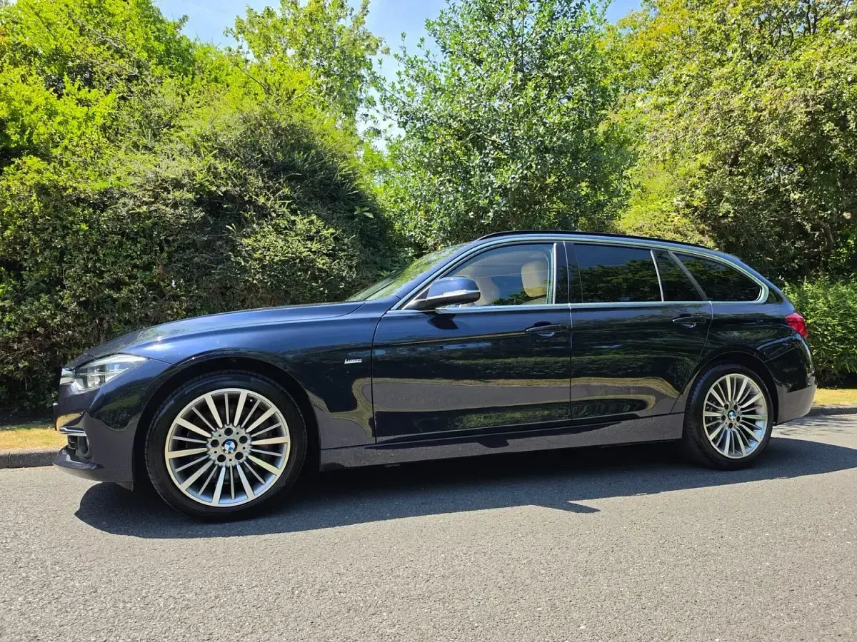 Used BMW 340 Luxury Line 2017 Blue Estate