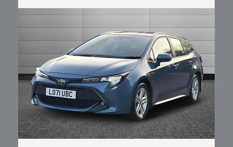 Used Toyota Corolla Sport 122 HP (89 kW) 2022 Blue Estate