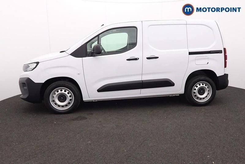 New Citroën Berlingo 100 HP (73 kW) 2026 White MPV