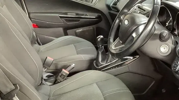 Gebraucht Ford B-MAX Zetec 100 PS (73 kW) 2013 Silber Van / Kleinbus