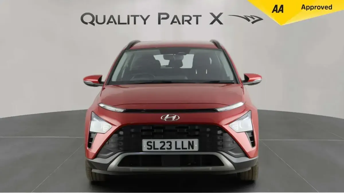Used Hyundai Bayon SE 100 HP (73 kW) 2023 Red SUV