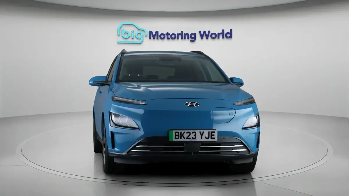 Used Hyundai Kona Premium 100 kW (136 HP) 2022 Blue SUV
