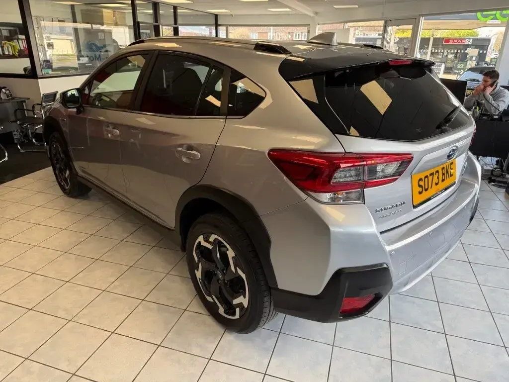 Used Subaru XV Premium 150 HP (110 kW) 2023 Silver SUV