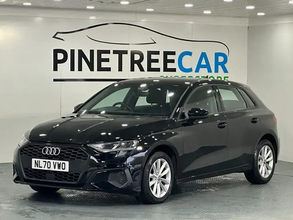 Used Audi A3 Sportback Business 110 HP (80 kW) 2020 Black Hatchback