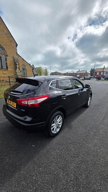 Used Nissan Qashqai Acenta Premium 2014 Black SUV