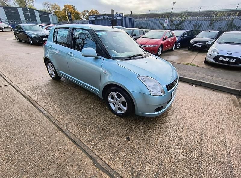 Blue Used 2007 Suzuki Swift GLX Hatchback | £1,299 (Good price) - Image 1/4
