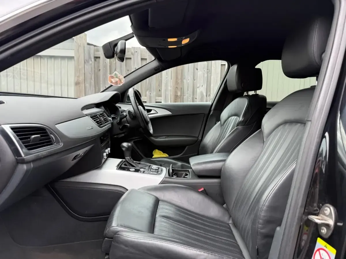 Usado Audi A6 S-Line 2011 Preto Carrinha