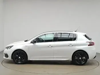 Gebraucht Peugeot 308 GT-line 131 PS (96 kW) 2019 Weiß Kleinwagen