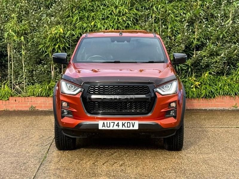 Used Isuzu D-Max 2024 Orange Pickup