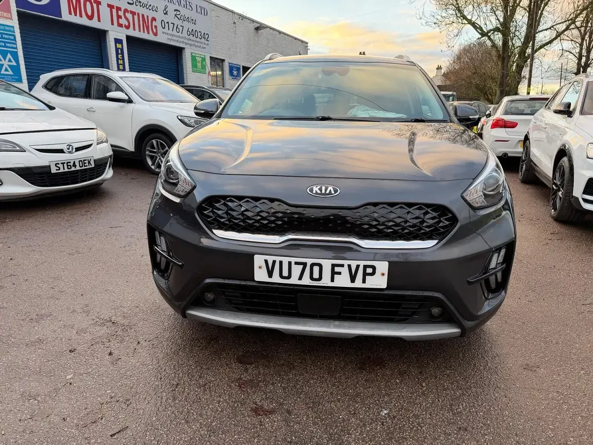 Used Kia Niro 141 HP (103 kW) 2020 Grey SUV
