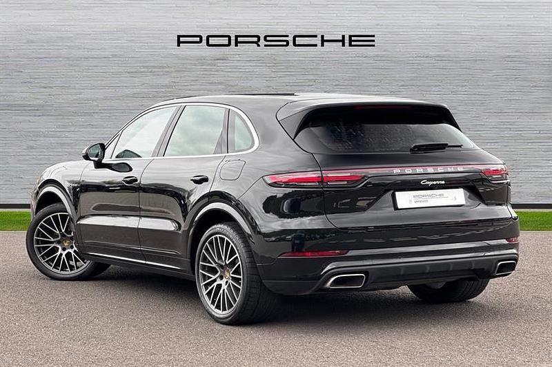 Used Porsche Cayenne 462 HP (339 kW) 2023 Black SUV